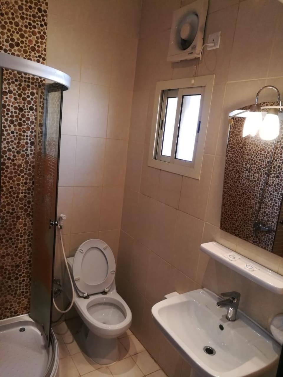 Leen Serviced Apartments Dzsidda Kültér fotó