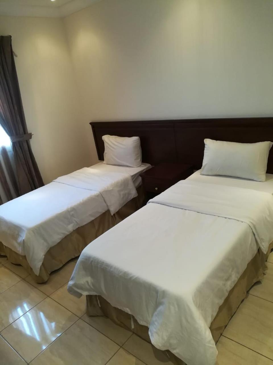 Leen Serviced Apartments Dzsidda Kültér fotó