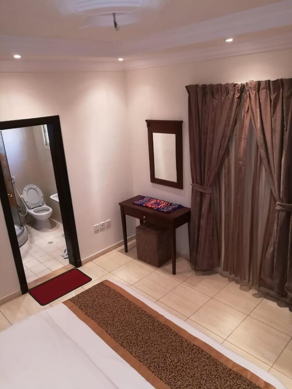 Leen Serviced Apartments Dzsidda Kültér fotó