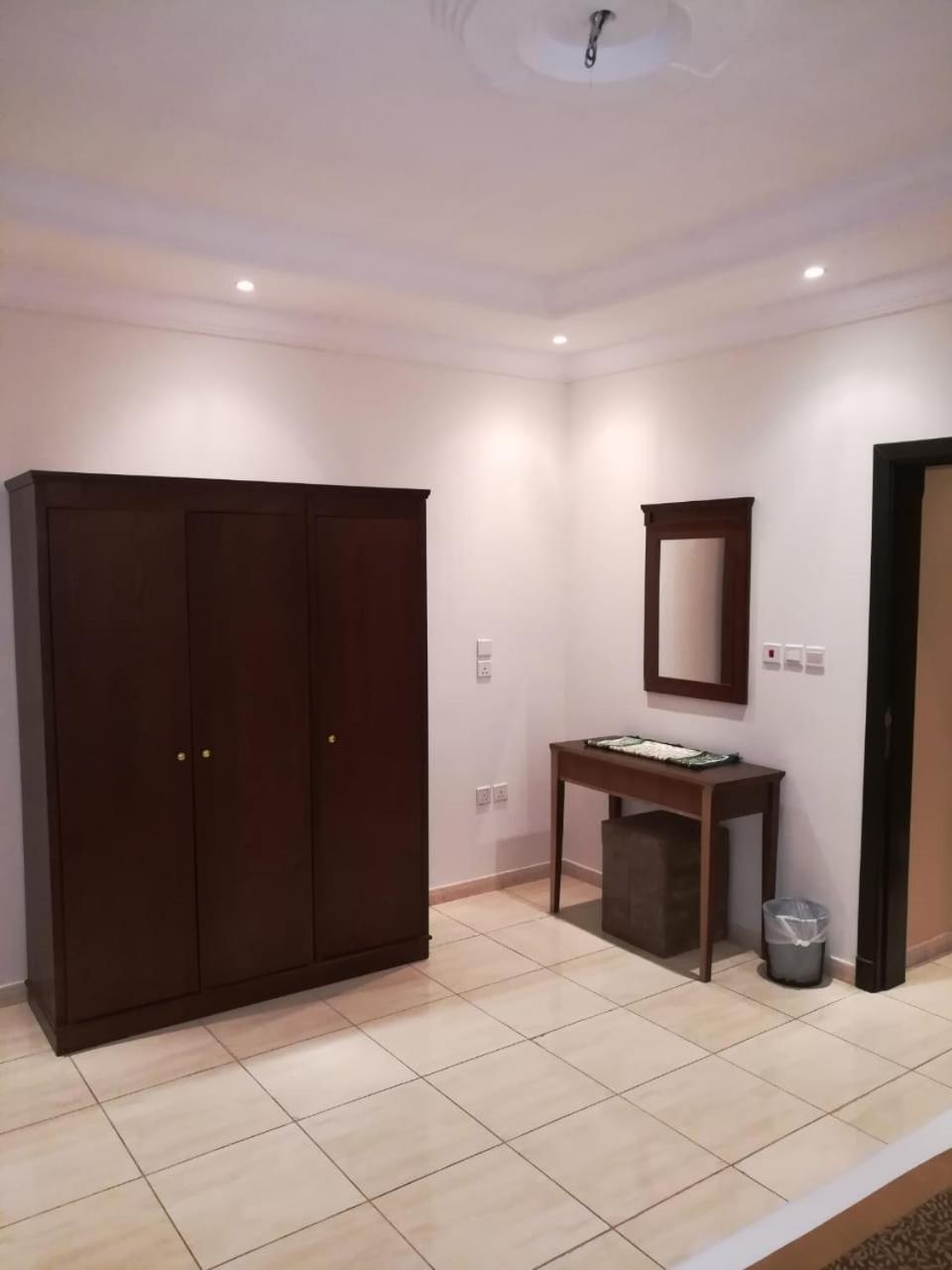 Leen Serviced Apartments Dzsidda Kültér fotó