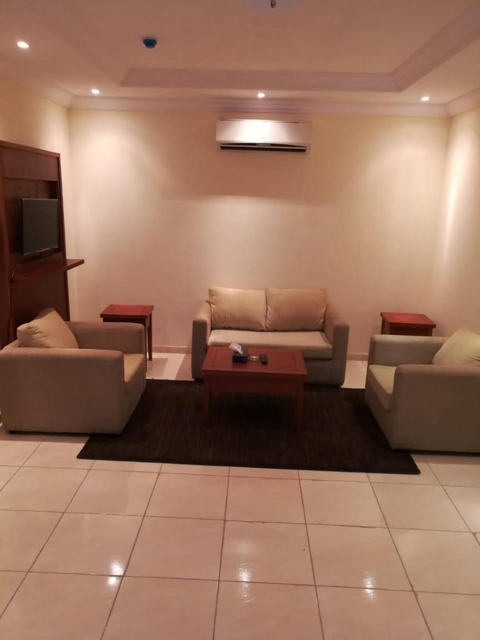 Leen Serviced Apartments Dzsidda Kültér fotó