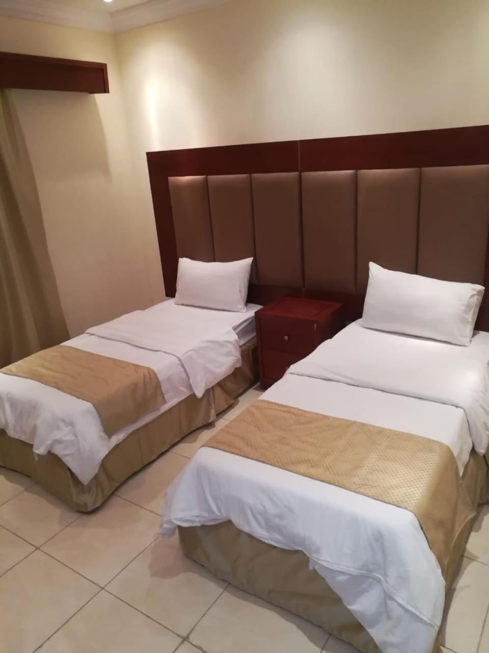 Leen Serviced Apartments Dzsidda Kültér fotó